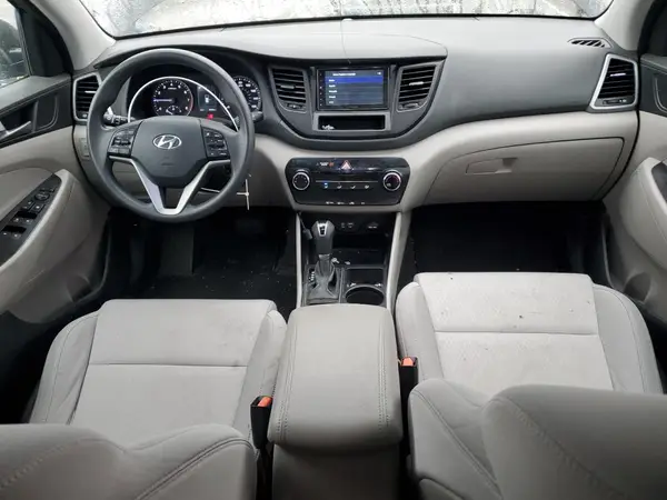 KM8J23A46HU494981 2017 HYUNDAI TUCSON - Image 8