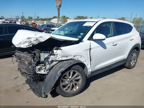 KM8J23A46HU508720 2017 HYUNDAI TUCSON - Image 2