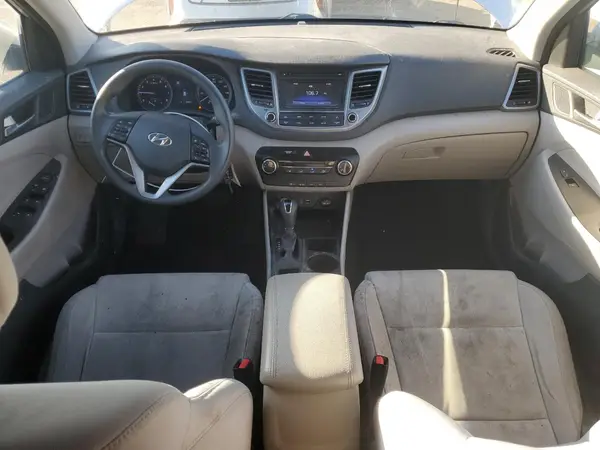 KM8J23A46HU543466 2017 HYUNDAI TUCSON - Image 8