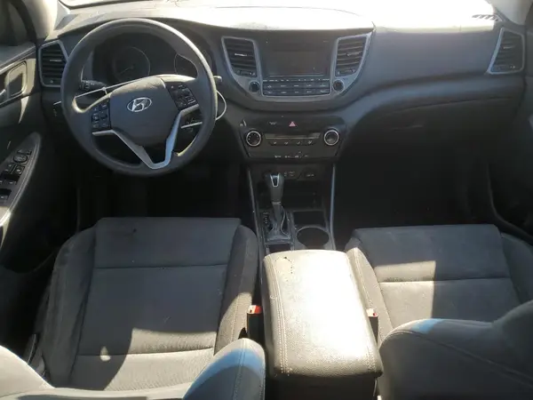 KM8J23A46JU618026 2018 HYUNDAI TUCSON - Image 8