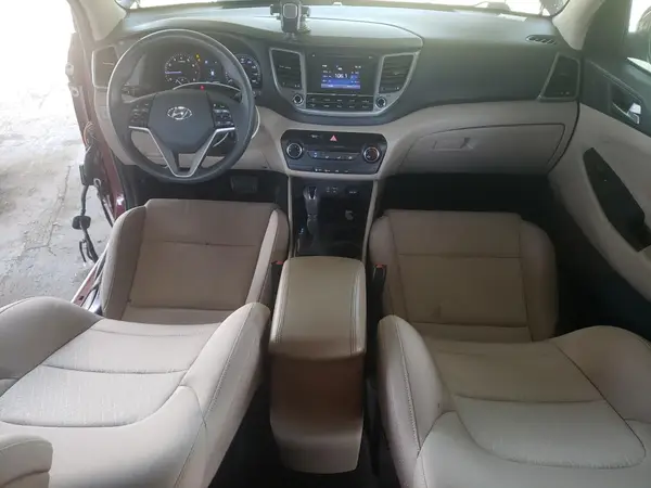 KM8J23A46JU623632 2018 HYUNDAI TUCSON - Image 8