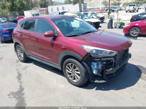 KM8J23A46JU624585 2018 HYUNDAI TUCSON - Image 1
