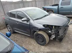 KM8J23A46JU661801 2018 HYUNDAI TUCSON