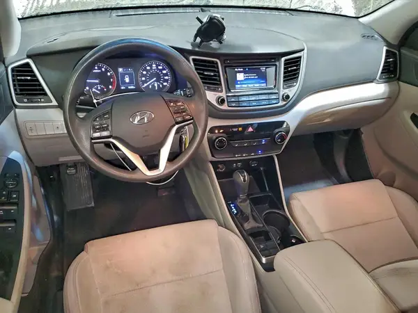 KM8J23A46JU667050 2018 HYUNDAI TUCSON - Image 8