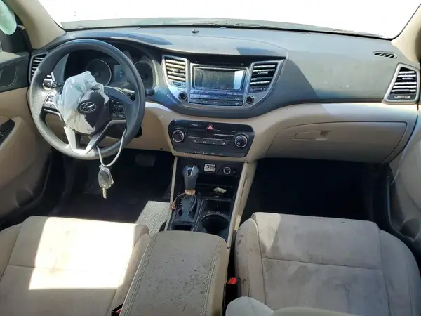 KM8J23A46JU709393 2018 HYUNDAI TUCSON - Image 8