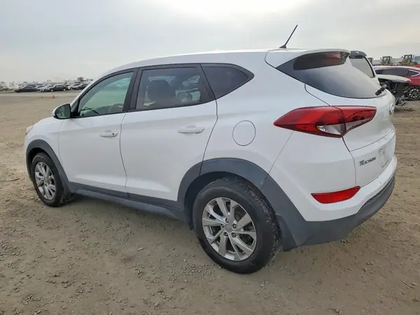 KM8J23A46JU726081 2018 HYUNDAI TUCSON - Image 2