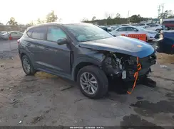 KM8J23A46JU801961 2018 HYUNDAI TUCSON