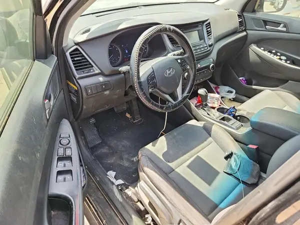 KM8J23A46JU802267 2018 HYUNDAI TUCSON - Image 8