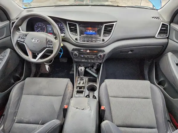 KM8J23A46JU835852 2018 HYUNDAI TUCSON - Image 8
