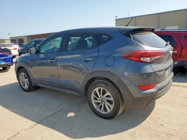 KM8J23A46JU836127 2018 HYUNDAI TUCSON - Image 2