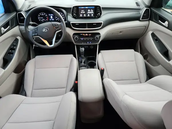 KM8J23A46KU010587 2019 HYUNDAI TUCSON - Image 8