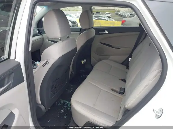 KM8J23A46KU052838 2019 HYUNDAI TUCSON - Image 8