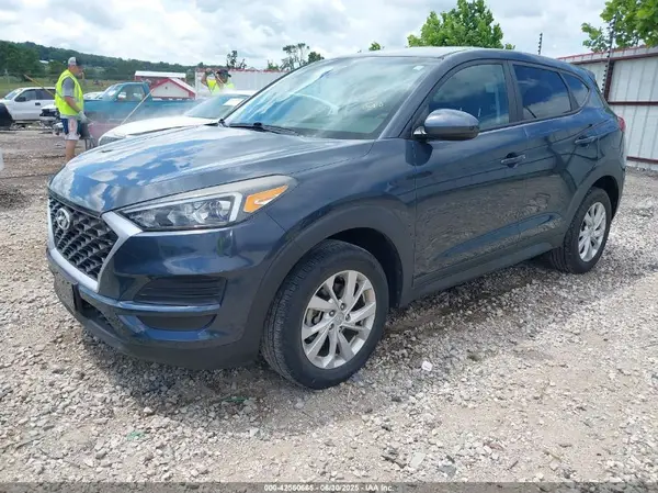 KM8J23A46KU860820 2019 HYUNDAI TUCSON - Image 2