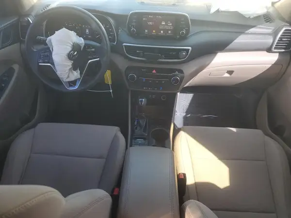KM8J23A46KU864821 2019 HYUNDAI TUCSON - Image 8