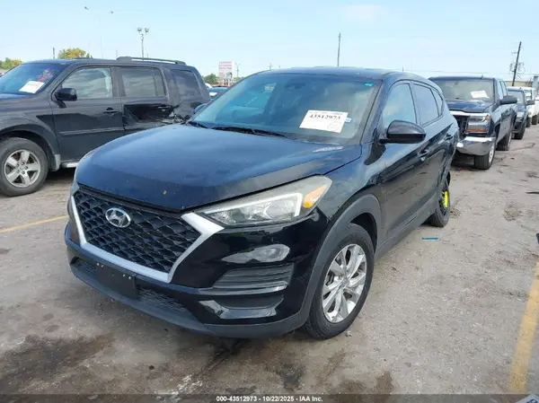 KM8J23A46KU891162 2019 HYUNDAI TUCSON - Image 2
