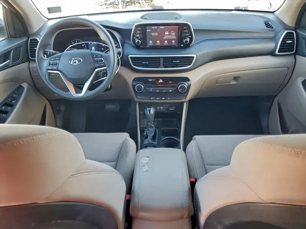 KM8J23A46KU901916 2019 HYUNDAI TUCSON - Image 8