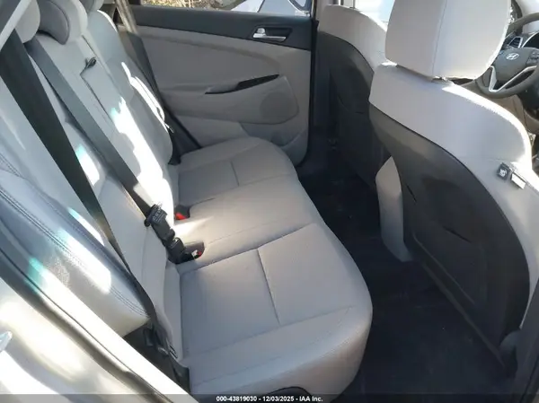 KM8J23A46KU902158 2019 HYUNDAI TUCSON - Image 8