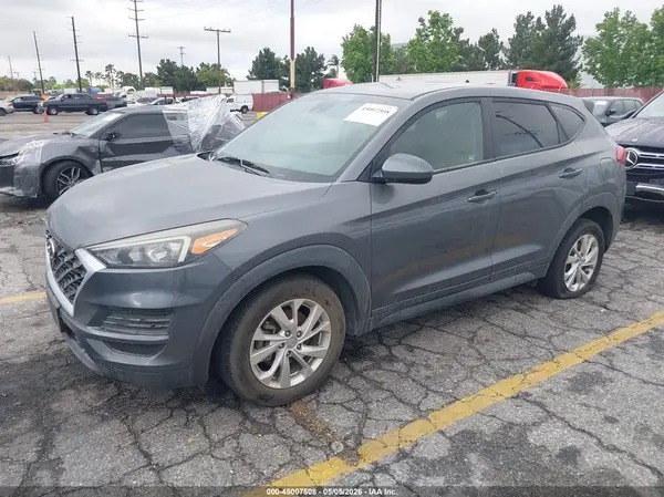 KM8J23A46KU943941 2019 HYUNDAI TUCSON - Image 2