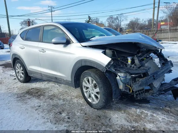KM8J23A46KU967589 2019 HYUNDAI TUCSON - Image 1