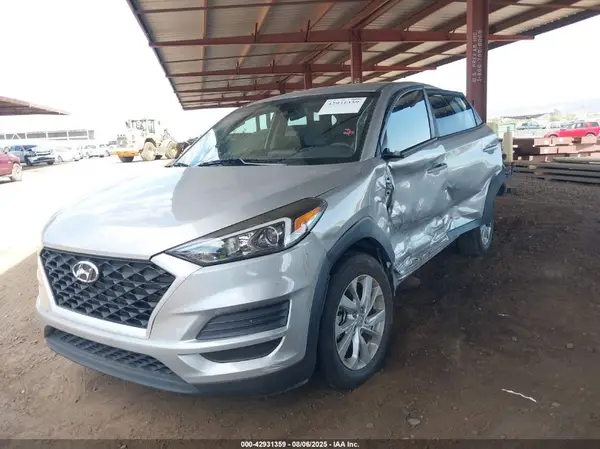 KM8J23A46LU110822 2020 HYUNDAI TUCSON - Image 2