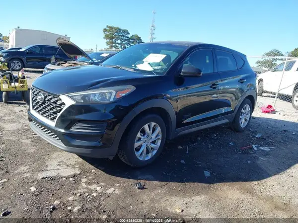 KM8J23A46LU111906 2020 HYUNDAI TUCSON - Image 2