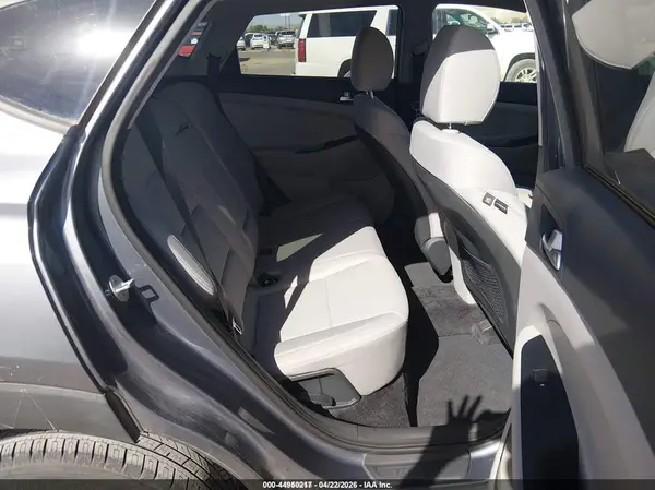 KM8J23A46MU297044 2021 HYUNDAI TUCSON - Image 8