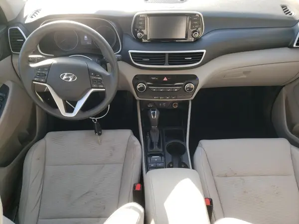 KM8J23A46MU331130 2021 HYUNDAI TUCSON - Image 8