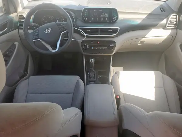KM8J23A46MU375483 2021 HYUNDAI TUCSON - Image 8