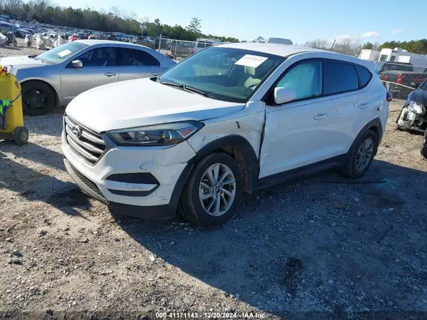 KM8J23A47GU108065 2016 HYUNDAI TUCSON - Image 2