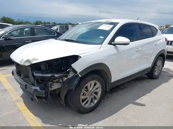KM8J23A47GU110897 2016 HYUNDAI TUCSON - Image 2
