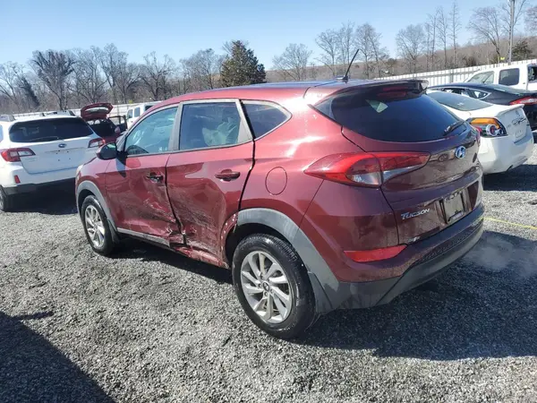 KM8J23A47GU197796 2016 HYUNDAI TUCSON - Image 2