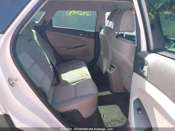 KM8J23A47GU212720 2016 HYUNDAI TUCSON - Image 8