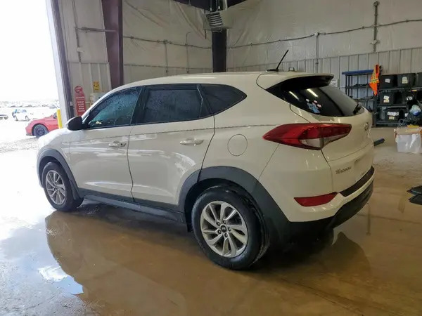 KM8J23A47GU224219 2016 HYUNDAI TUCSON - Image 2