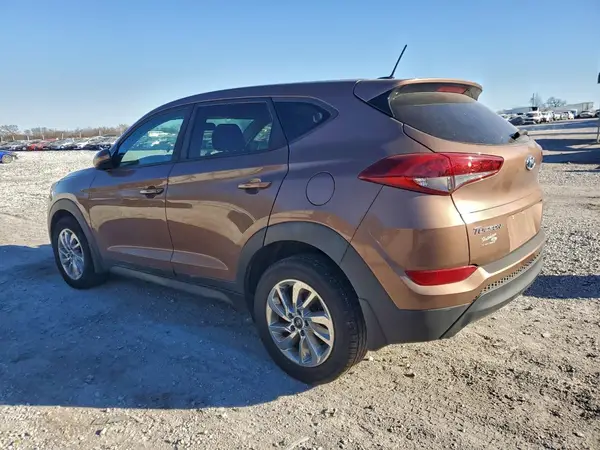 KM8J23A47GU224883 2016 HYUNDAI TUCSON - Image 2