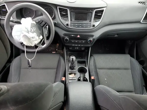 KM8J23A47GU237004 2016 HYUNDAI TUCSON - Image 8