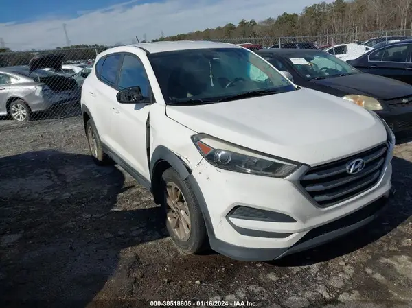 KM8J23A47HU261174 2017 HYUNDAI TUCSON - Image 1