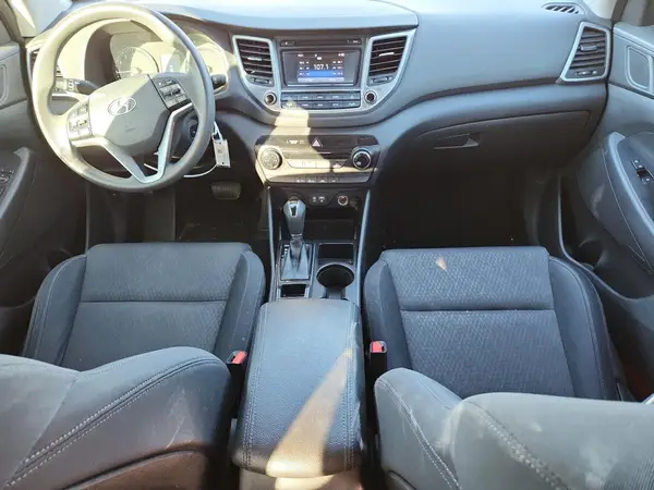 KM8J23A47HU262759 2017 HYUNDAI TUCSON - Image 8