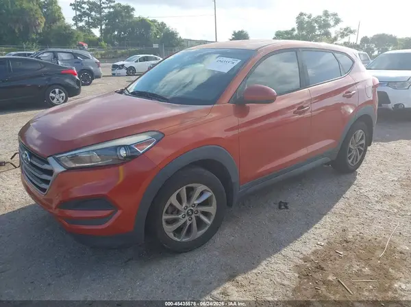 KM8J23A47HU334835 2017 HYUNDAI TUCSON - Image 2