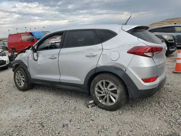 KM8J23A47HU351876 2017 HYUNDAI TUCSON - Image 2