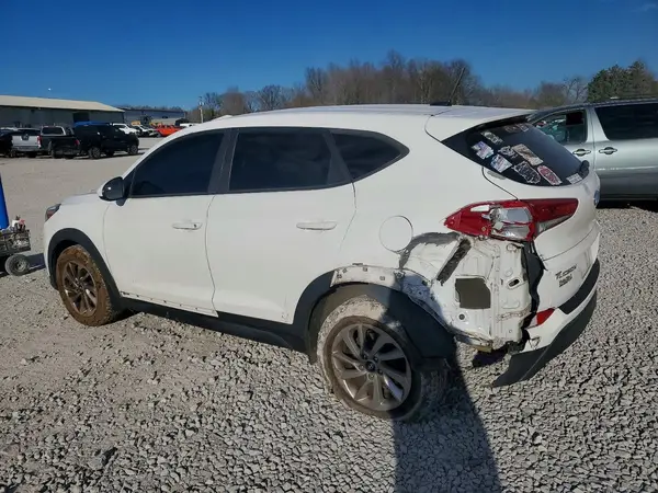 KM8J23A47HU367334 2017 HYUNDAI TUCSON - Image 2