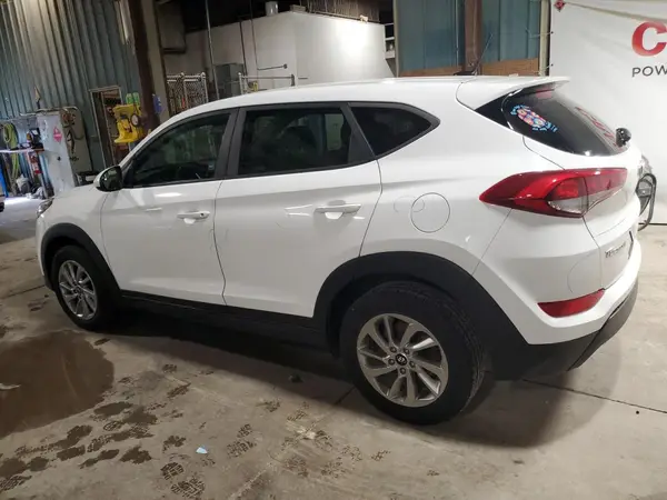 KM8J23A47HU386322 2017 HYUNDAI TUCSON - Image 2