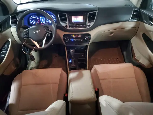 KM8J23A47HU386322 2017 HYUNDAI TUCSON - Image 8