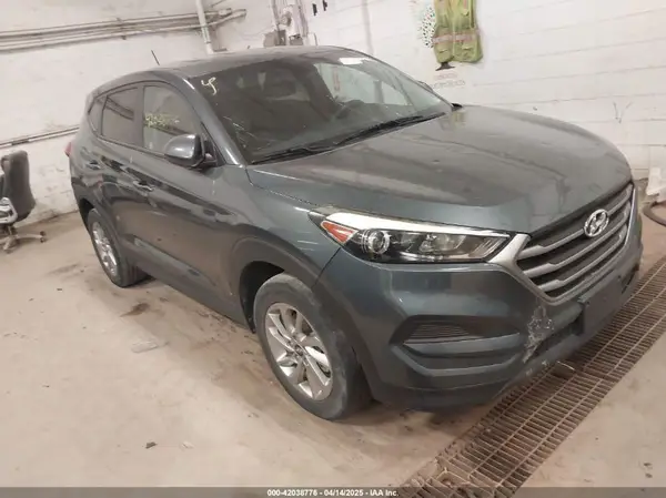 KM8J23A47HU391956 2017 HYUNDAI TUCSON - Image 1