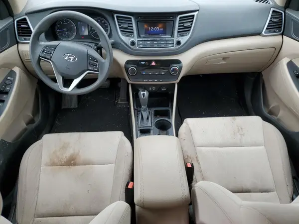 KM8J23A47HU393478 2017 HYUNDAI TUCSON - Image 8
