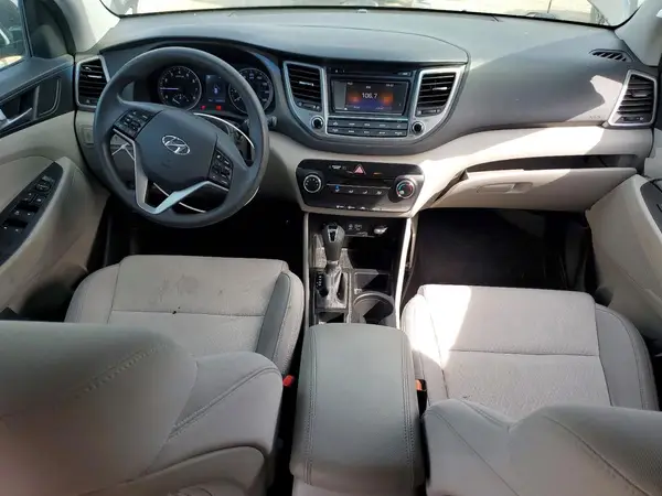 KM8J23A47HU394467 2017 HYUNDAI TUCSON - Image 8