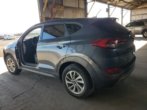 KM8J23A47HU396199 2017 HYUNDAI TUCSON - Image 2
