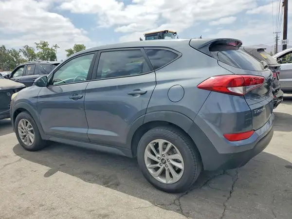 KM8J23A47HU396252 2017 HYUNDAI TUCSON - Image 2