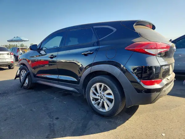 KM8J23A47HU407461 2017 HYUNDAI TUCSON - Image 2