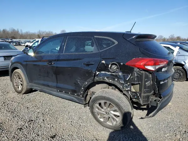 KM8J23A47HU407721 2017 HYUNDAI TUCSON - Image 2