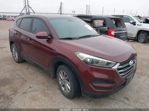 KM8J23A47HU431498 2017 HYUNDAI TUCSON - Image 1